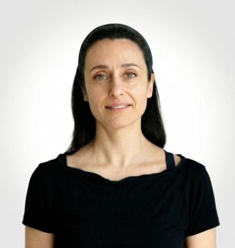 Profilfoto von Lavinia Torrebruno auf weißem Hintergrund